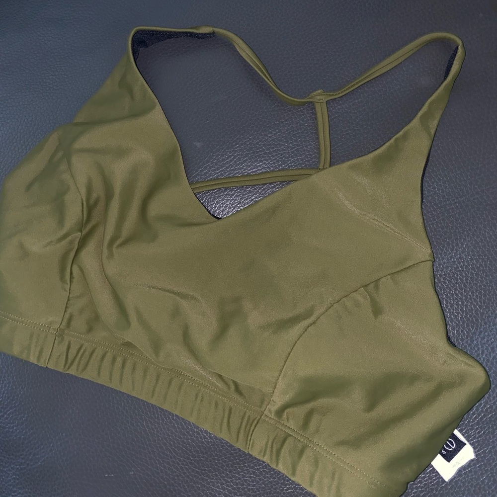 Sexy strappy Green sports bra- XS